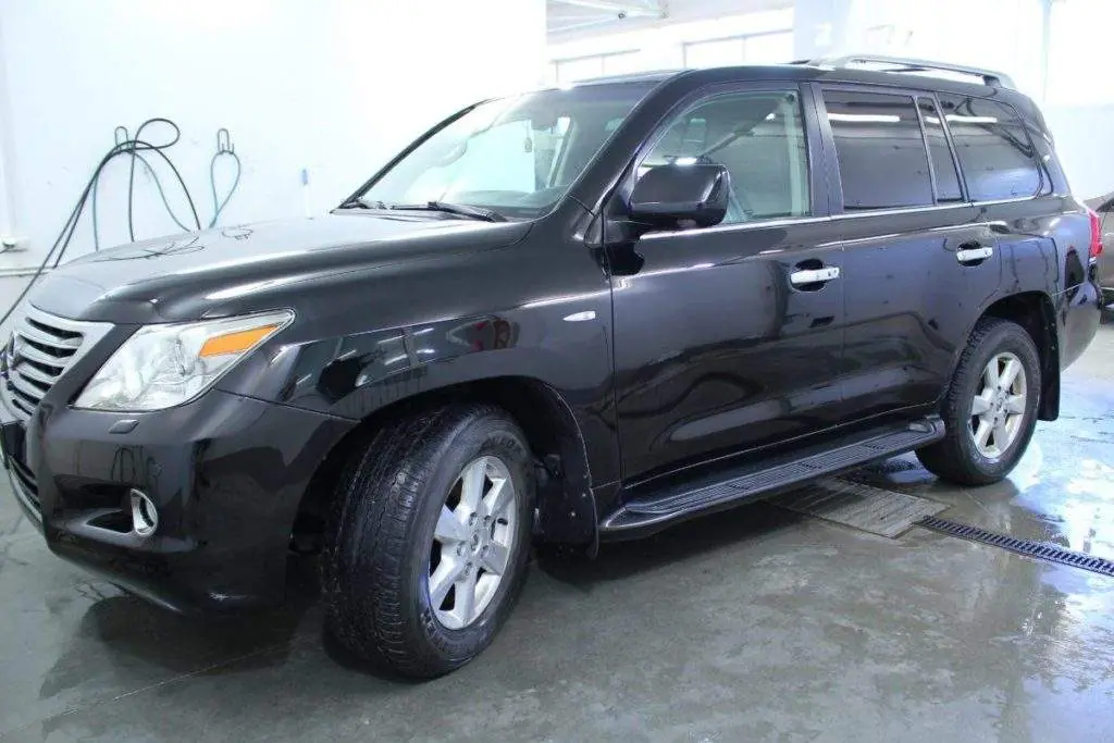 Lexus LX 570, Абразивная полировка и защитное покрытие: после ремонта
